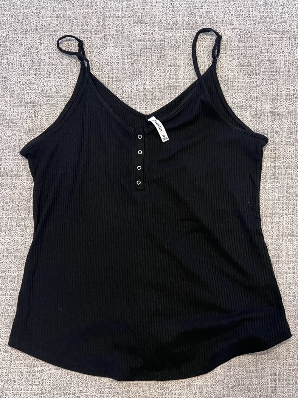 Zenana Outfitters Black Ribbed Button-Front Tank